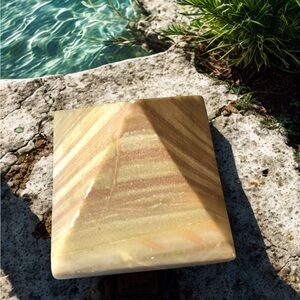 Polished Banded Agate Pyramid 370g Earth Tones Crystal Decor Healing Stone